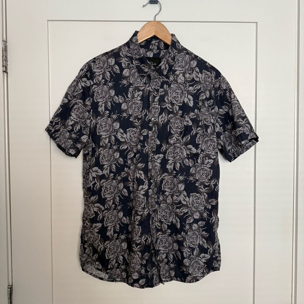 Rails Monaco Charcoal Rose Shirt Men Sz L Button Down Short Sleeve Floral Preppy